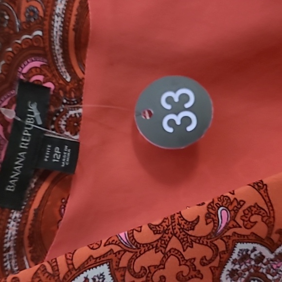 BABANA REPUBLIC Coral Paisley Romper - Picture 4 of 4